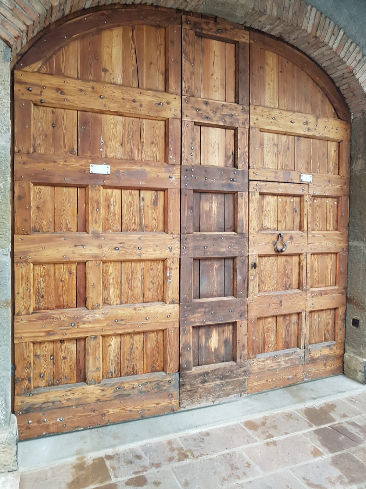 Portone entrata in rovere